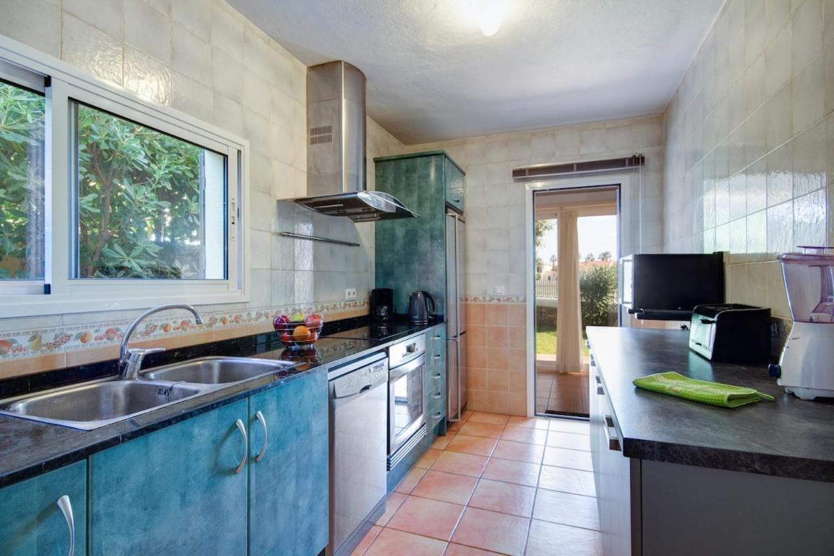 Villa Fiesta Cala'N Blanes  Zewnętrze zdjęcie